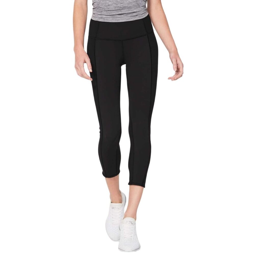Lululemon On Your Mark Crop Size 6 Black 23" Ribbed W6AJFS
